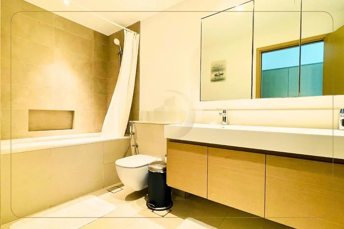 Furnished Studio Damac Avanti Business Bay Dubai Apartment